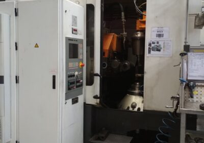 Gear hobbing machine LIEBHERR LC-382